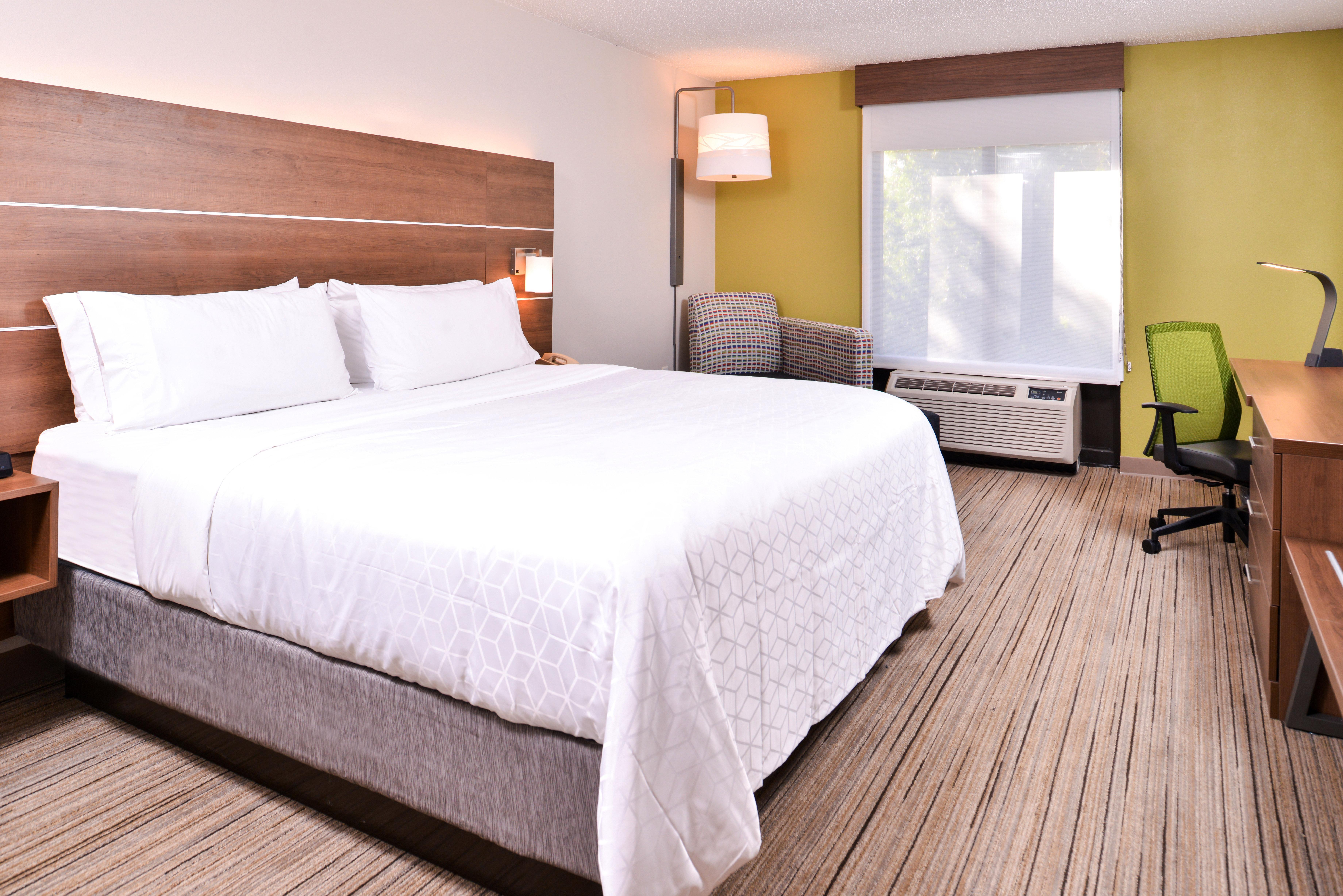 Holiday Inn Express Hotel & Suites Tampa-Anderson Road-Veterans Exp By Ihg West Chase Exterior photo
